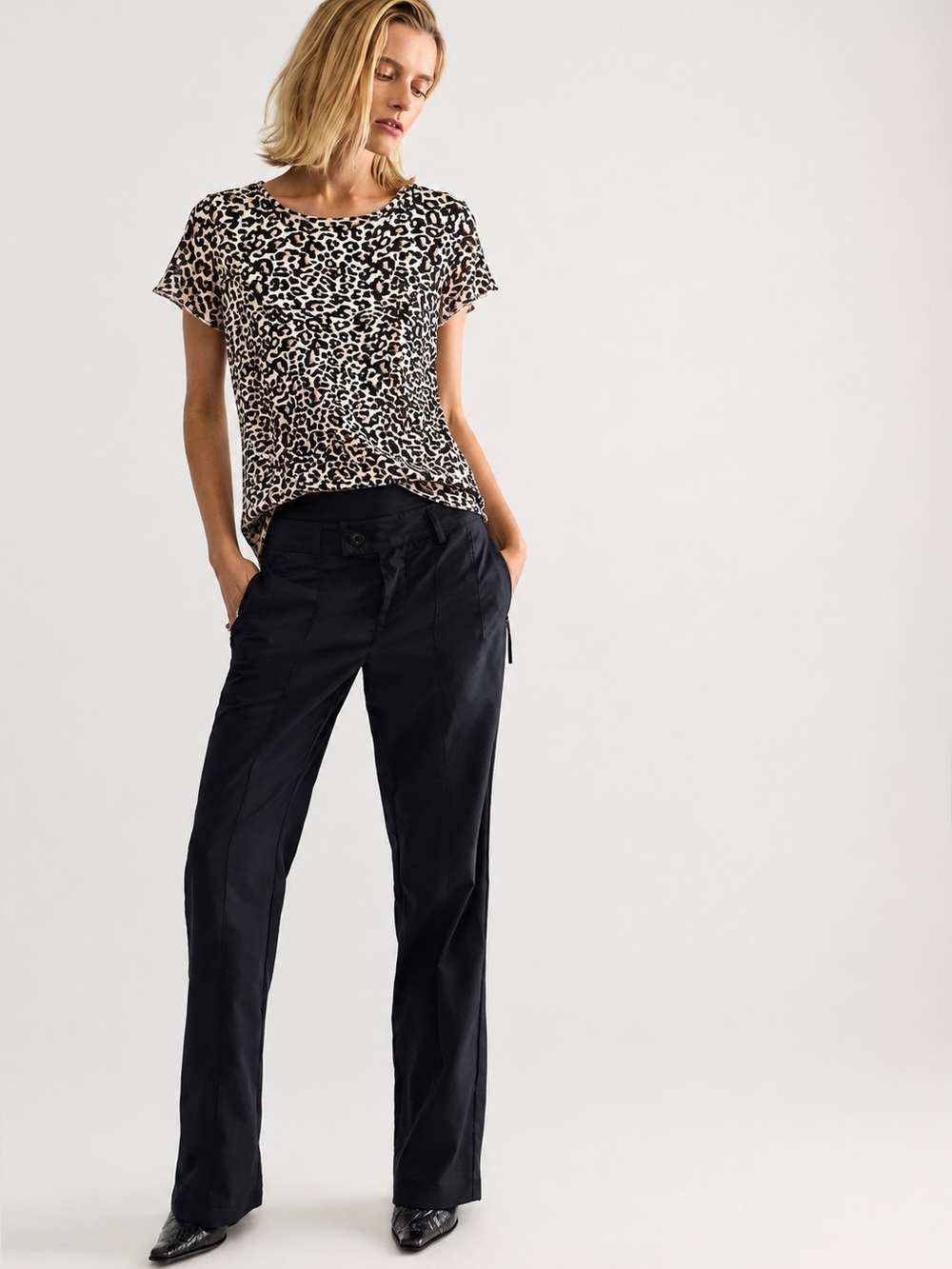 172. Black and White Leopard Print Short Sleeve Top - Women